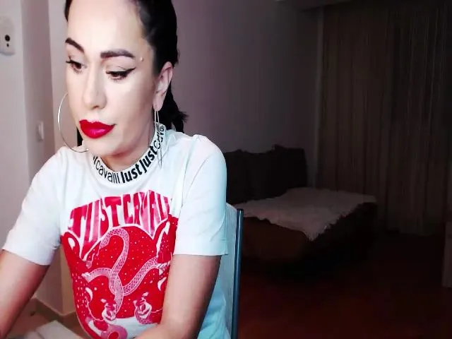 Live sex webcam photo for Mollychaseb #272934496