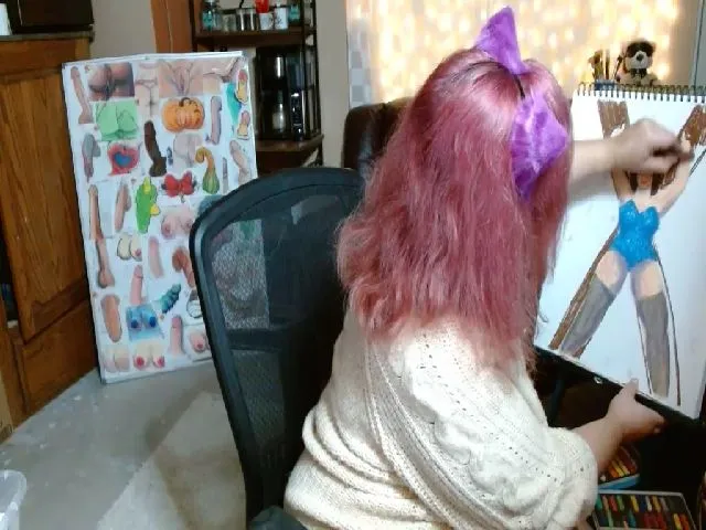 Live sex webcam photo for MommaSuki #274310469
