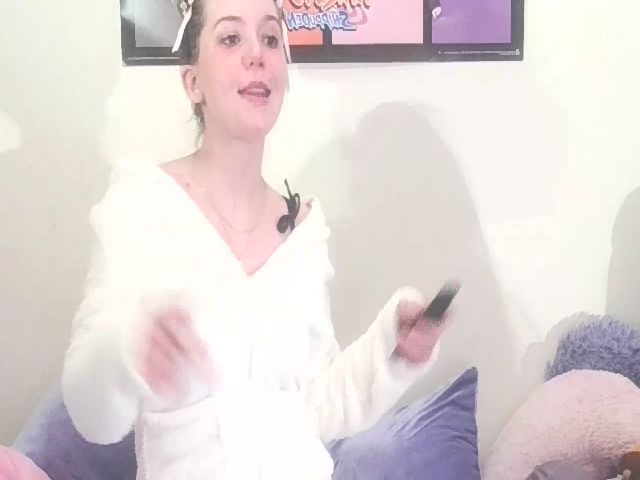 Live sex webcam photo for Momoko97 #272872837