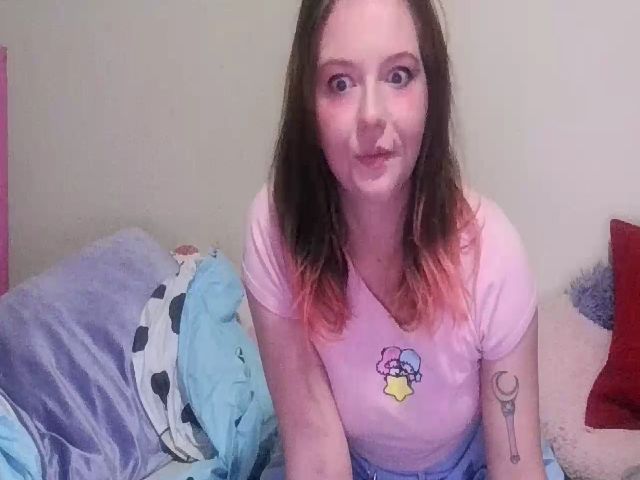 Live sex webcam photo for Momoko97 #273490804