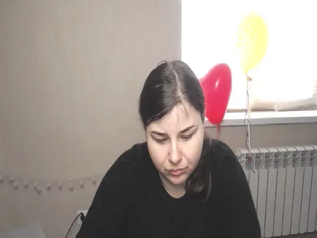 Live sex webcam photo for MonLais #272941057