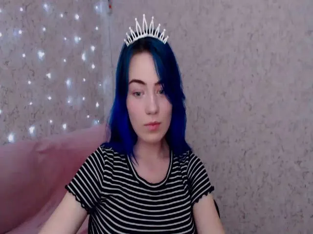 Live sex webcam photo for Monalisa_x #272271276