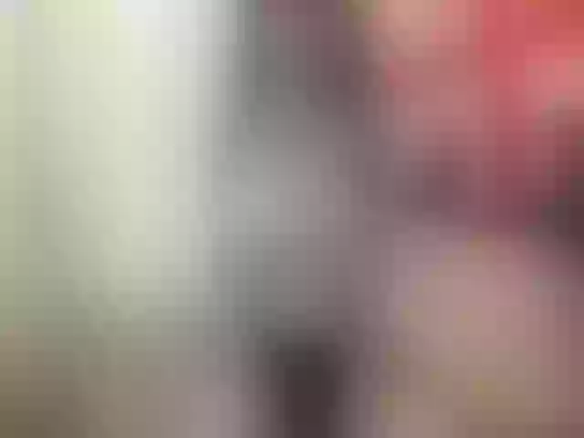 Live sex webcam photo for MonicaAssUK #271710195