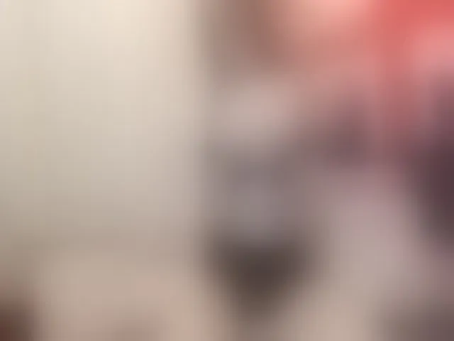 Live sex webcam photo for MonicaAssUK #271812721