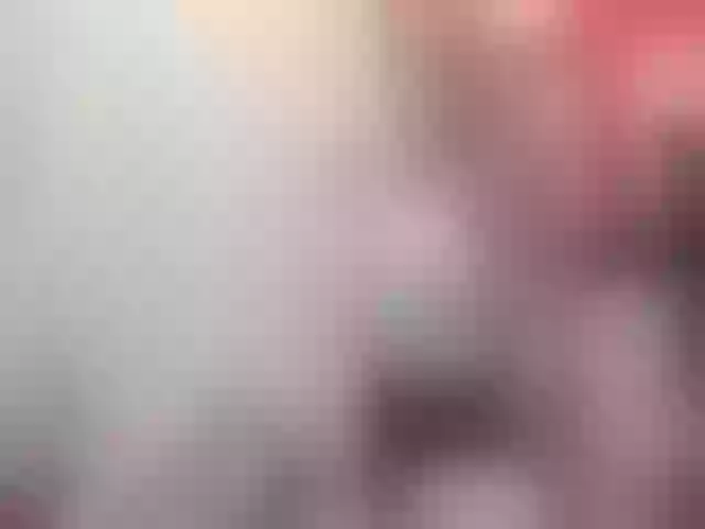 Live sex webcam photo for MonicaAssUK #271947293