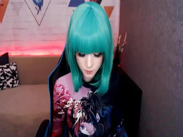 Live sex webcam photo for MonicaHigh #273545814