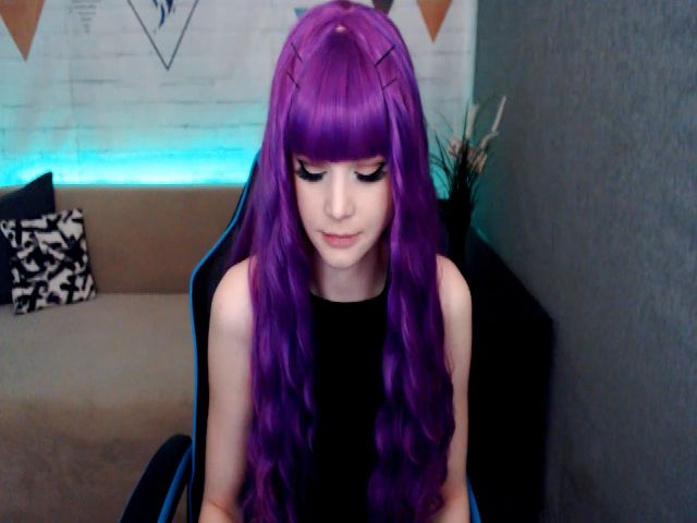 Live sex webcam photo for MonicaHigh #273597577