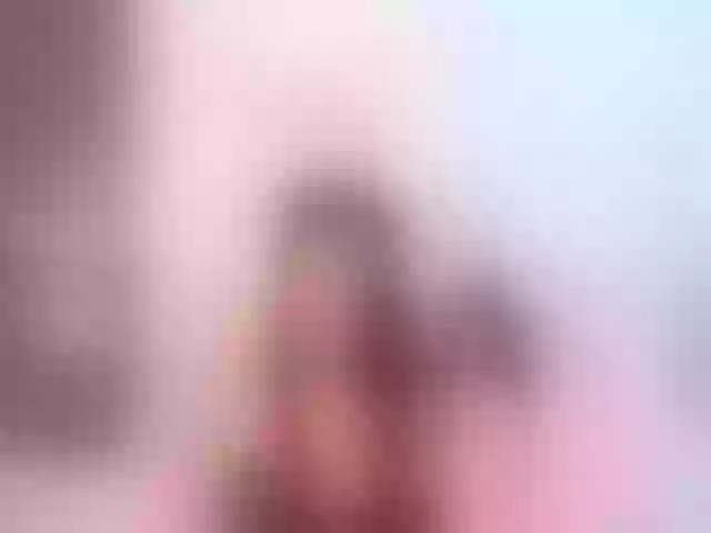 Live sex webcam photo for MonicaPayton #273763046