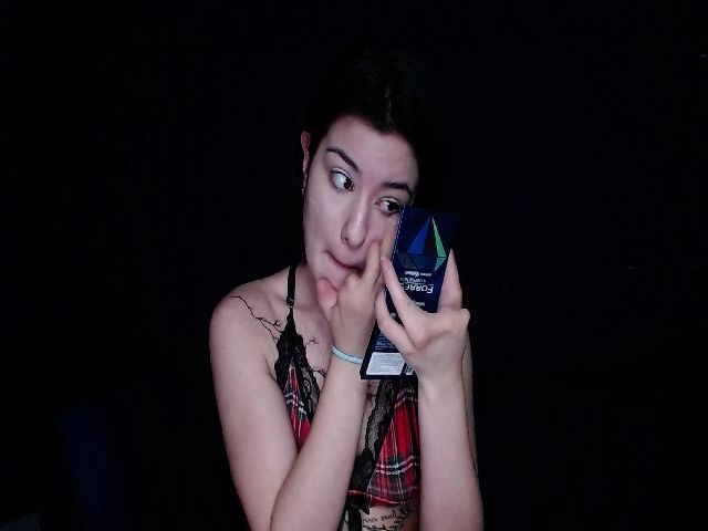 Live sex webcam photo for MonicaaX #273671310