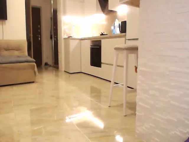 Live sex webcam photo for MonikaMo #274108164