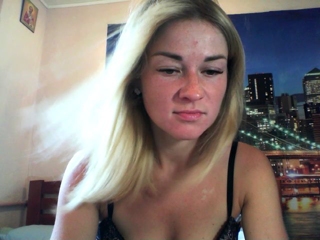 Live sex webcam photo for Monika_Silver #273898925