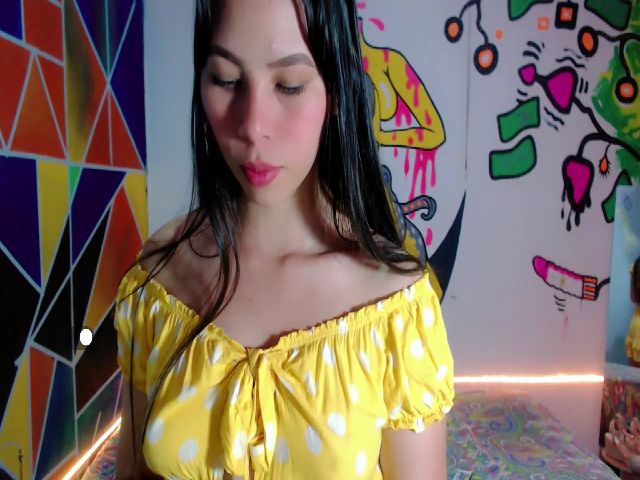 Live sex webcam photo for Moon_18 #272639473