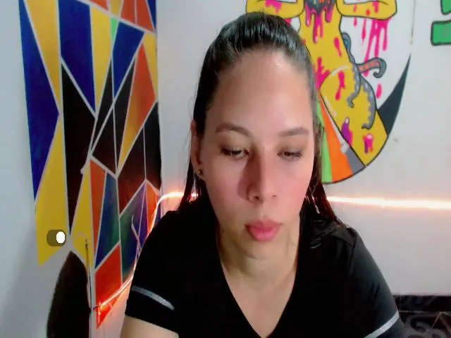 Live sex webcam photo for Moon_18 #272770812