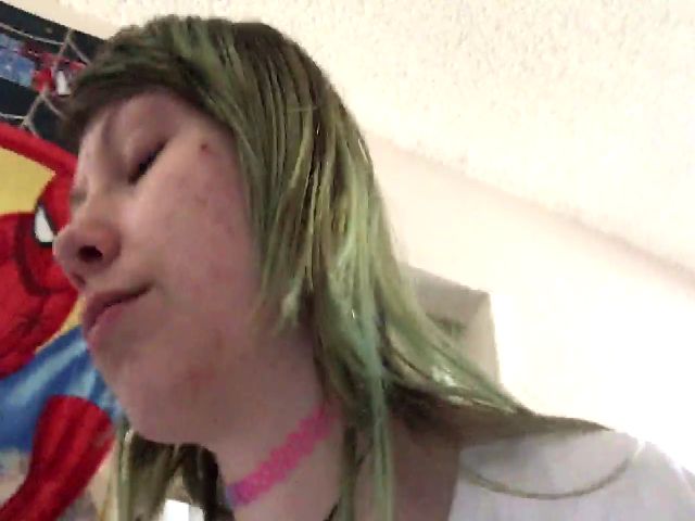 Live sex webcam photo for MoonbbFloof69 #272844383