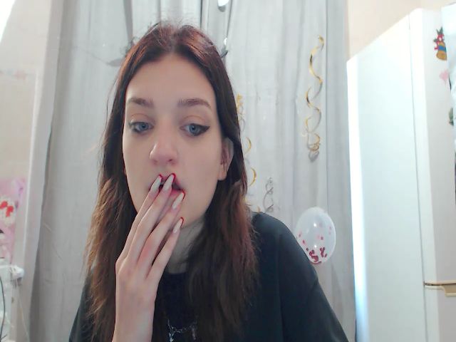 Live sex webcam photo for MoraCos #273117163