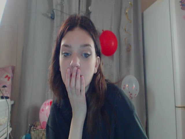 Live sex webcam photo for MoraCos #273120331