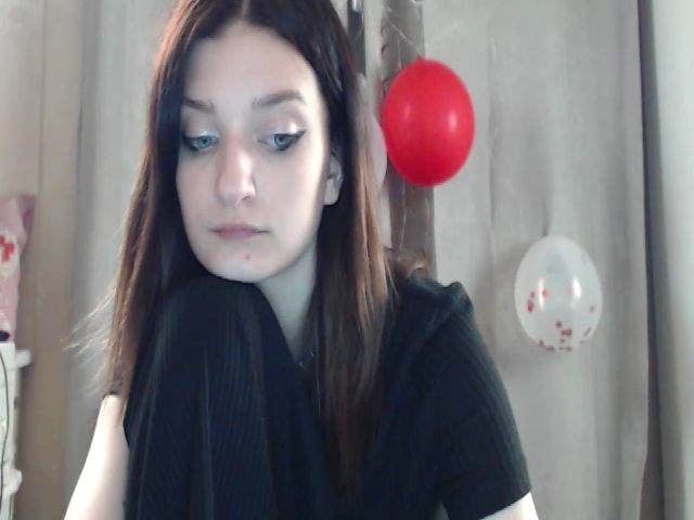 Live sex webcam photo for MoraCos #273165435