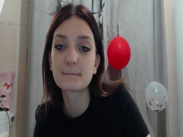 Live sex webcam photo for MoraCos #273329075