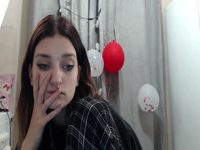 Live sex webcam photo for MoraCos #273398264