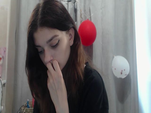 Live sex webcam photo for MoraCos #273646168