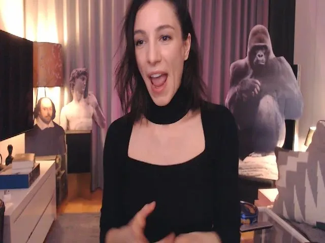 Live sex webcam photo for Mora_Marvels #272352131