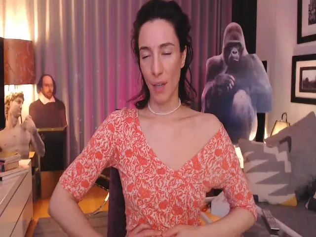 Live sex webcam photo for Mora_Marvels #272705526