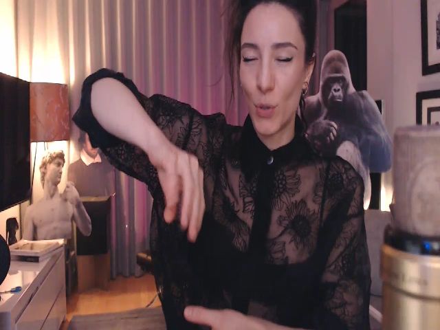 Live sex webcam photo for Mora_Marvels #272796783