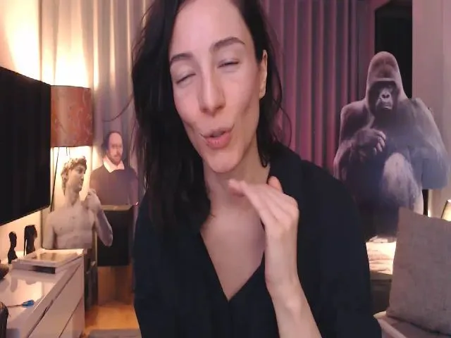 Live sex webcam photo for Mora_Marvels #272807775