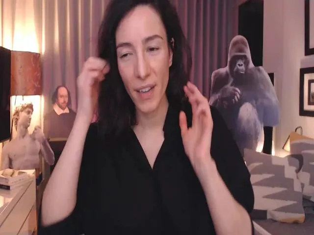 Live sex webcam photo for Mora_Marvels #272958730