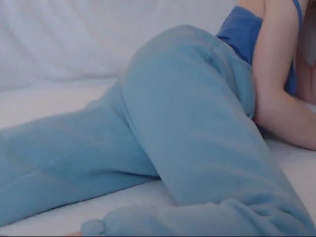 Live sex webcam photo for MorenaLoves #272225954