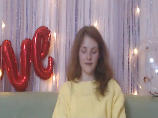 Live sex webcam photo for MorenaLoves #272421982