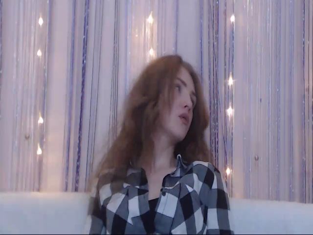 Live sex webcam photo for MorenaLoves #272810197