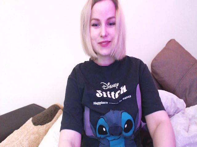 Live sex webcam photo for MozzarelaBlu3 #271769633