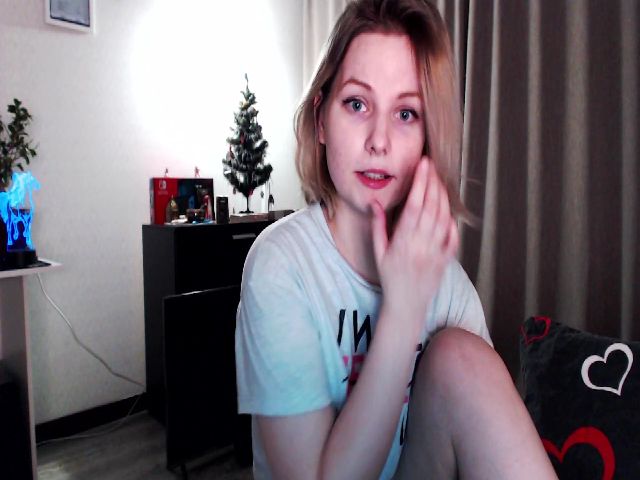 Live sex webcam photo for MozzarellaBlu #271973831