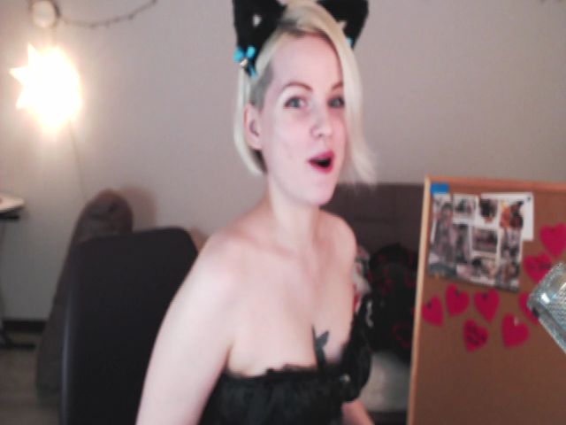 Live sex webcam photo for MozzarellaBlu #272427672