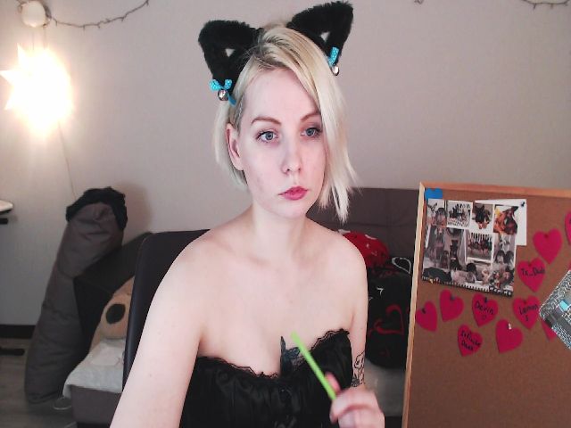 Live sex webcam photo for MozzarellaBlu #272429001