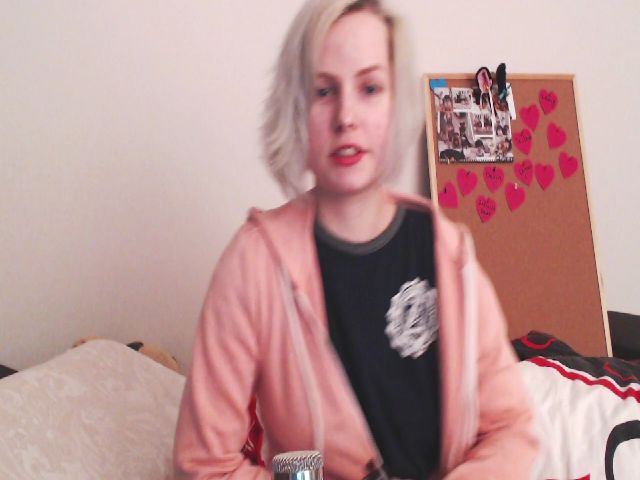 Live sex webcam photo for MozzarellaBlu #272692815