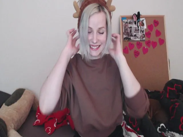 Live sex webcam photo for MozzarellaBlu #272716097