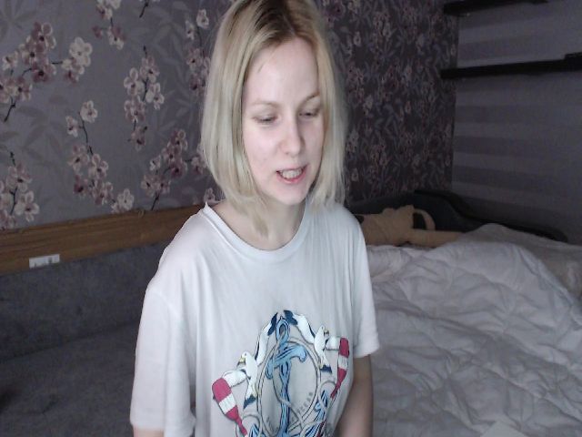 Live sex webcam photo for MozzarellaBlu #273148999