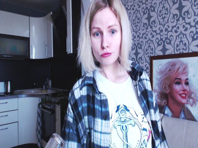 Live sex webcam photo for MozzarellaBlu #273468576