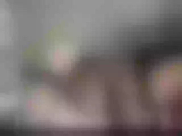 Live sex webcam photo for MrsRebecca #273041900