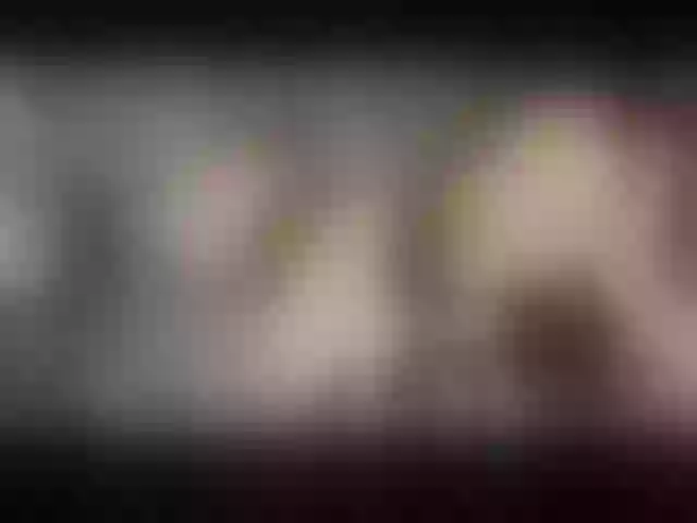 Live sex webcam photo for MrsRebecca #273063917