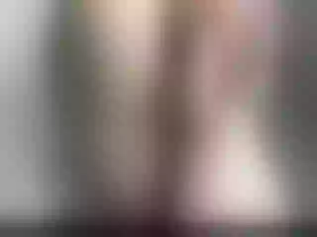 Live sex webcam photo for MrsRebecca #273230732