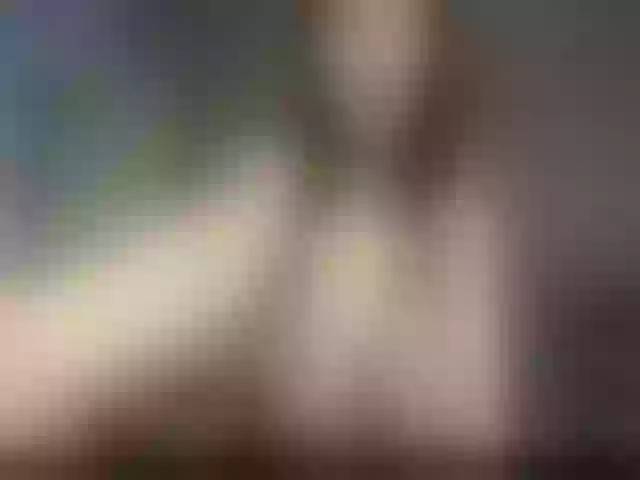 Live sex webcam photo for MrsRebecca #273425480