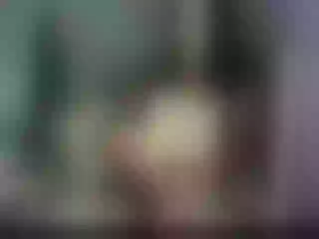 Live sex webcam photo for MrsRebecca #273459387