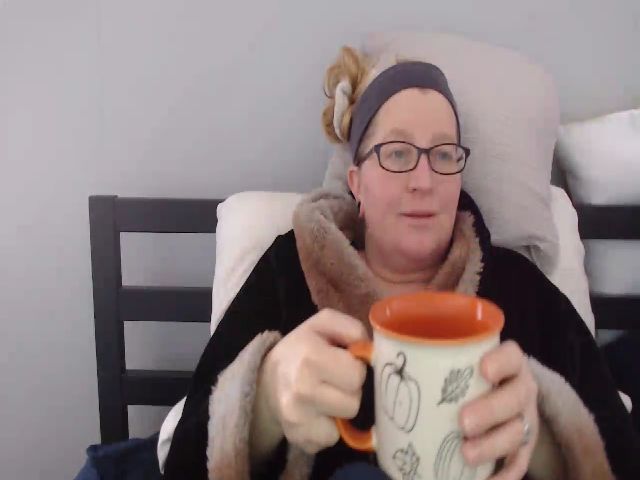 Live sex webcam photo for Mrs_Chelsea1 #272228432