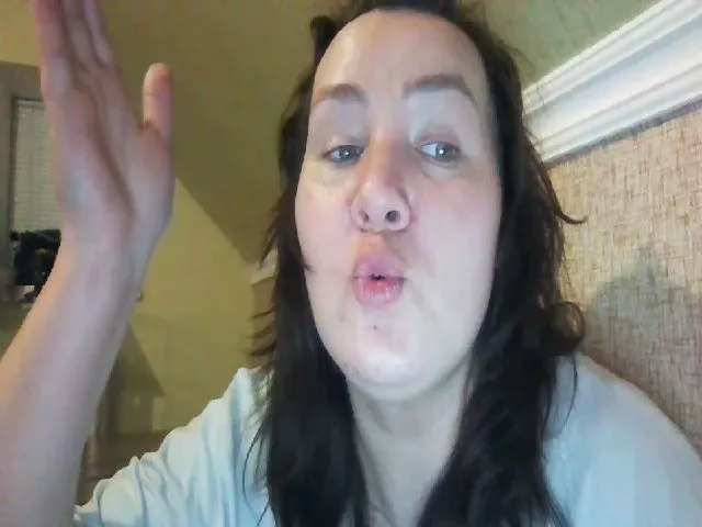 Live sex webcam photo for Mrs_Smith_ #273274986