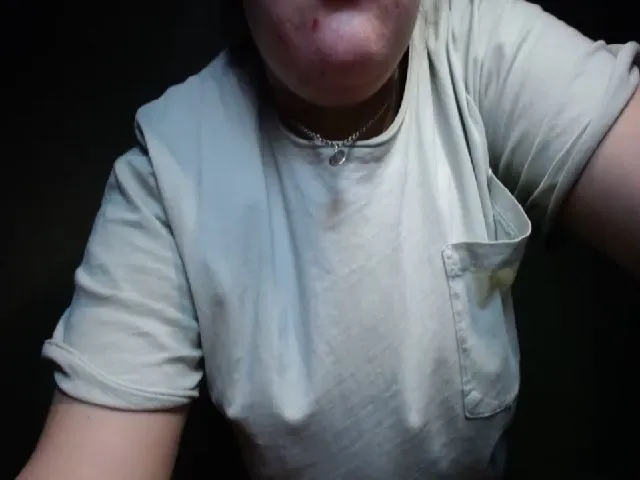 Live sex webcam photo for Mrs_Smith_ #273334128
