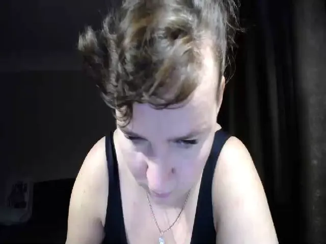 Live sex webcam photo for Mrs_Smith_ #273941461