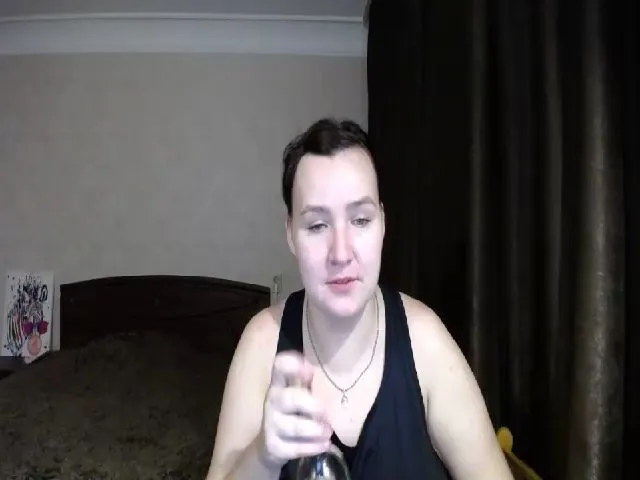 Live sex webcam photo for Mrs_Smith_ #274004023